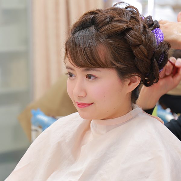 ヘアメイク求人
