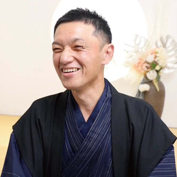 取締役　統括本部長　海中 裕之