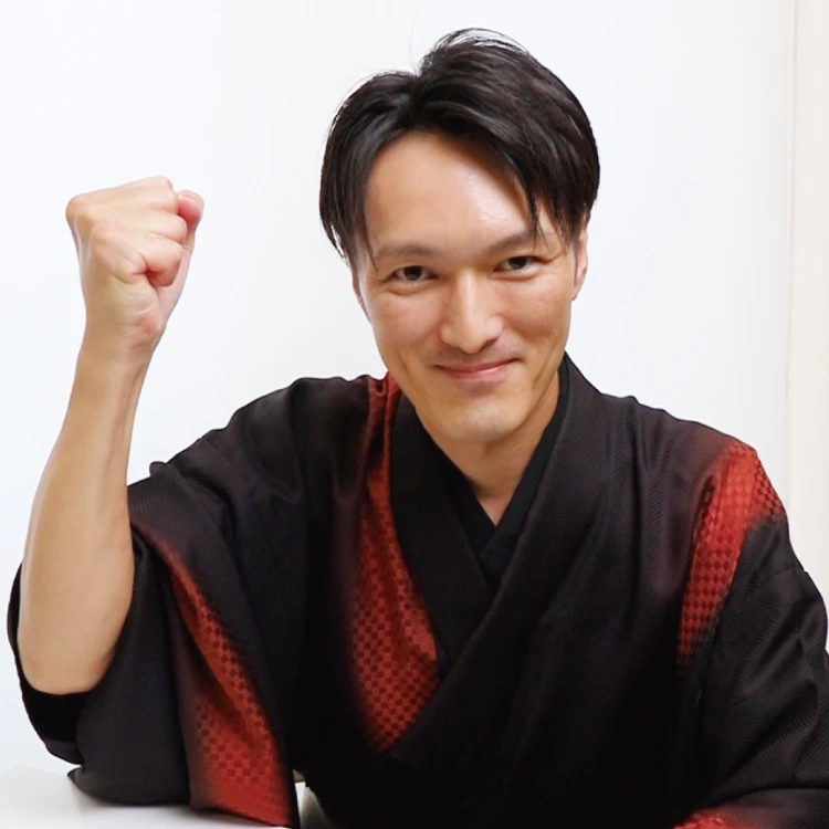 執行役員 振袖事業部長　山中 慎也